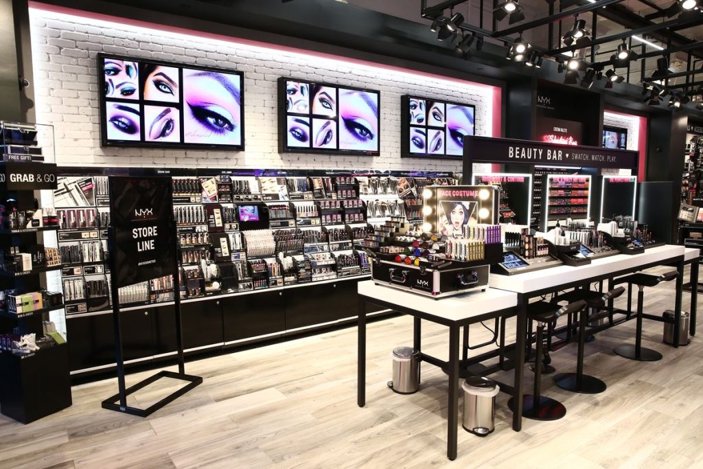 Why is it crucial to organize all the makeup in stores?
